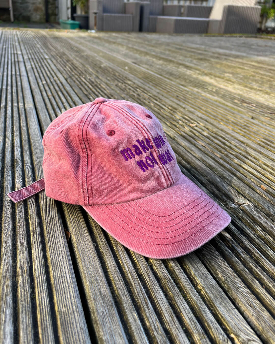 Vintage Cap - Red