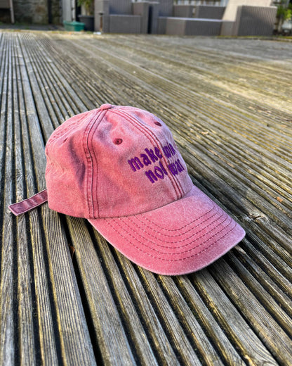 Vintage Cap - Red